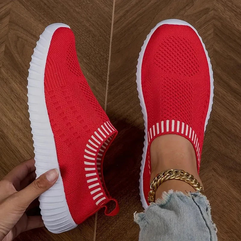 Stylish Women's Sneakers with Supportive Footbed