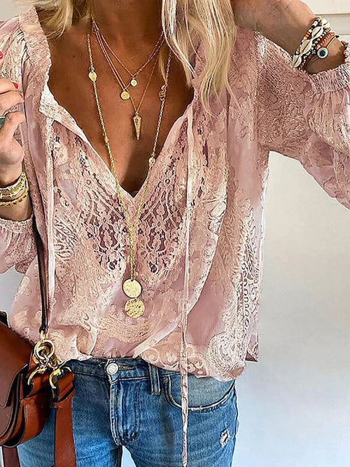 Elegant V-hals blonde- og chiffon-top