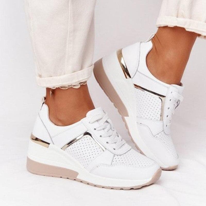 Chic Women's Sneakers with Comfort Fit