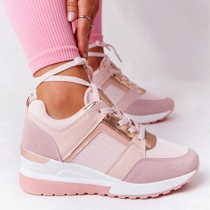 Chic Women's Sneakers with Comfort Fit